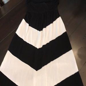 Strapless chevron stripe dress